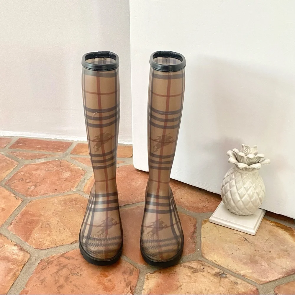 Burberry Nova Check Rain Boots - Picture 4 of 7